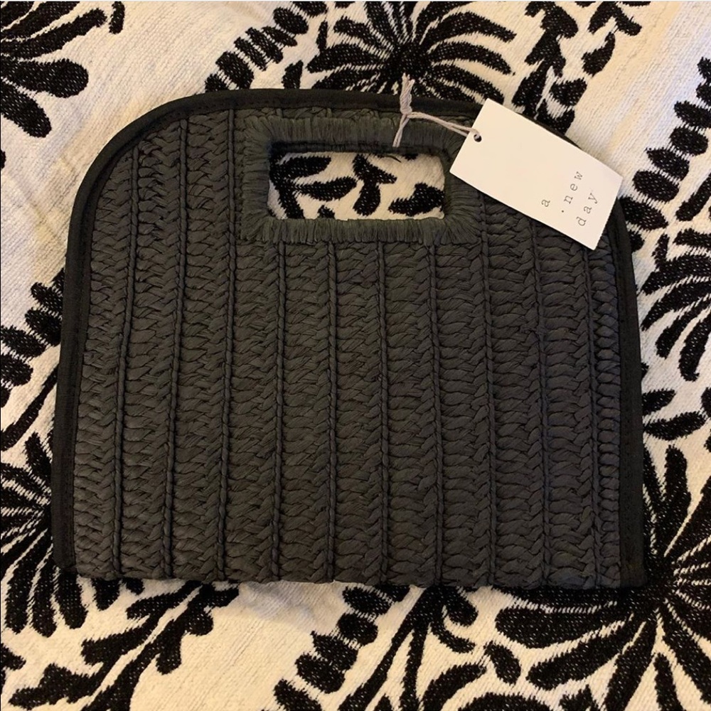 Black raffia woven clutch